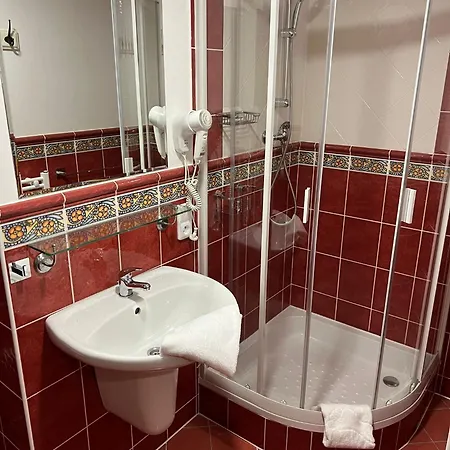 Konukevi Horsky Dvur 3*