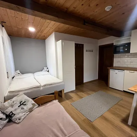 Horsky Dvur Vendégház 3*